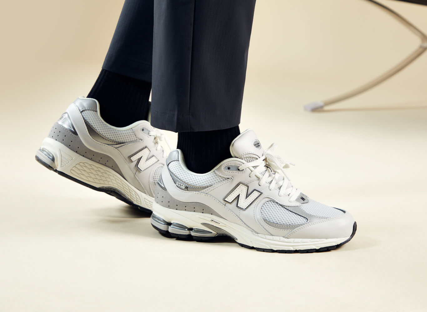 New balance 2002 r top