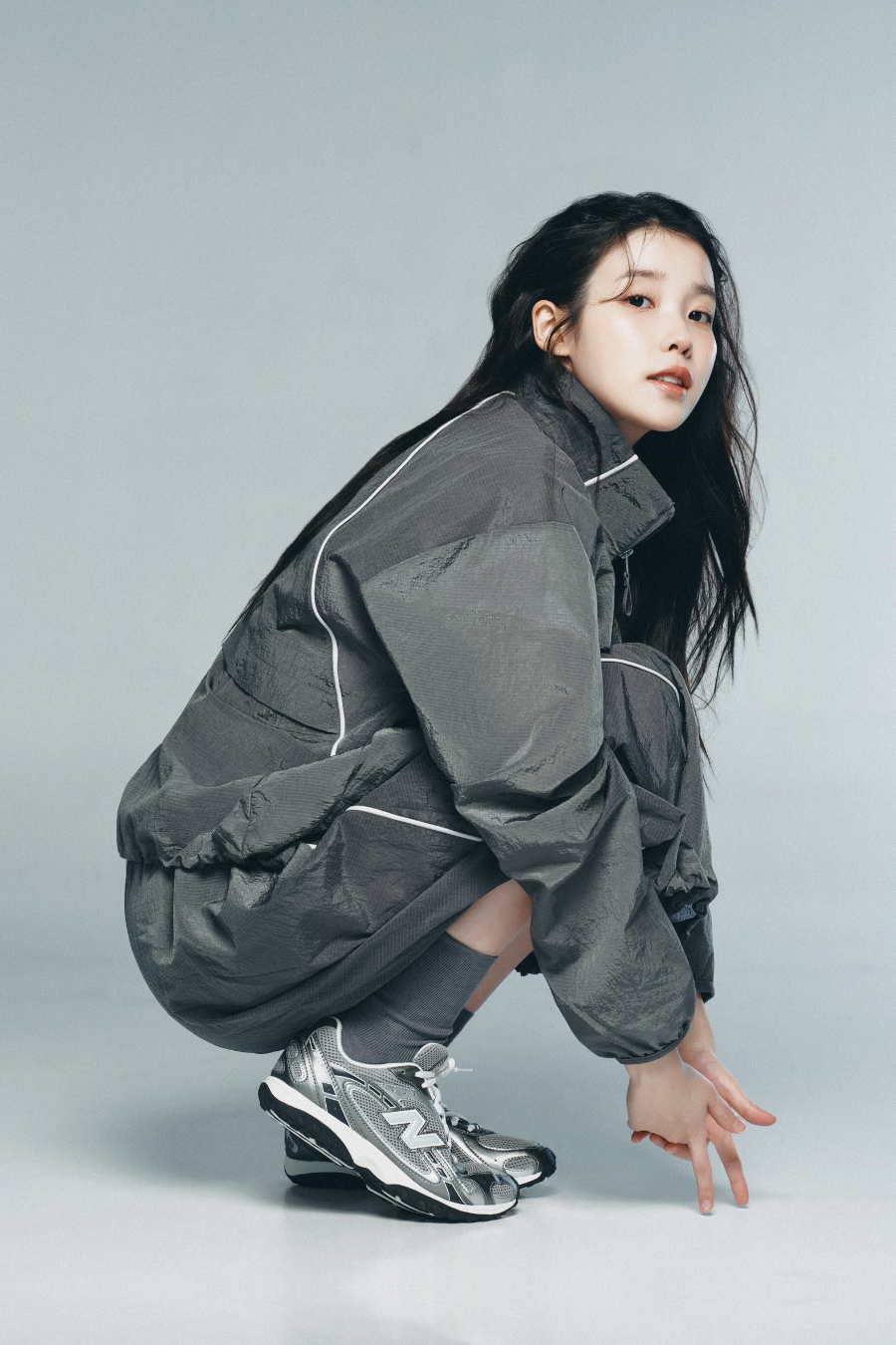 IU wearing the 204L for Grey Days