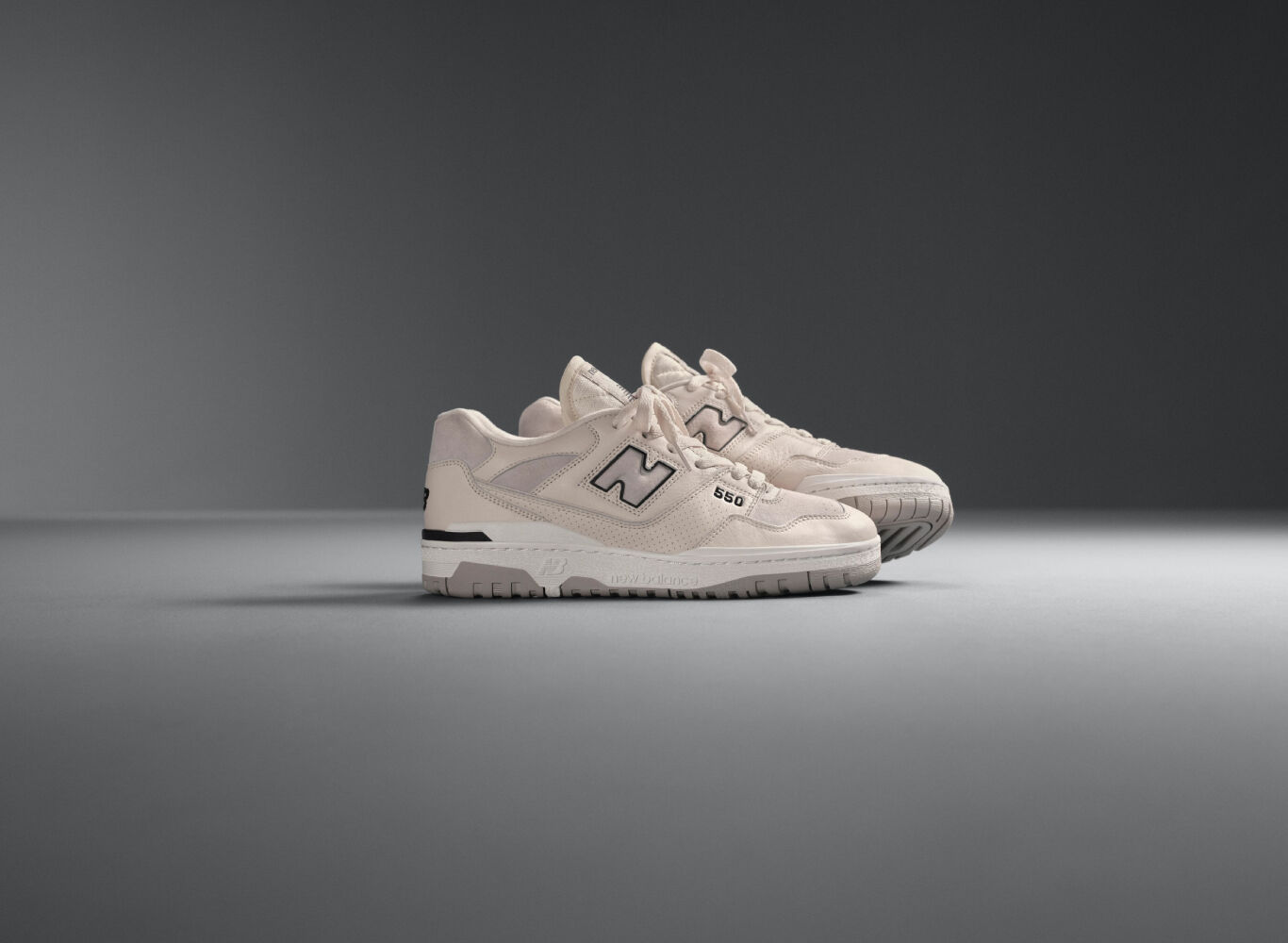 Shop Women's 550 Lifestyle Shoes Online - New Balance
